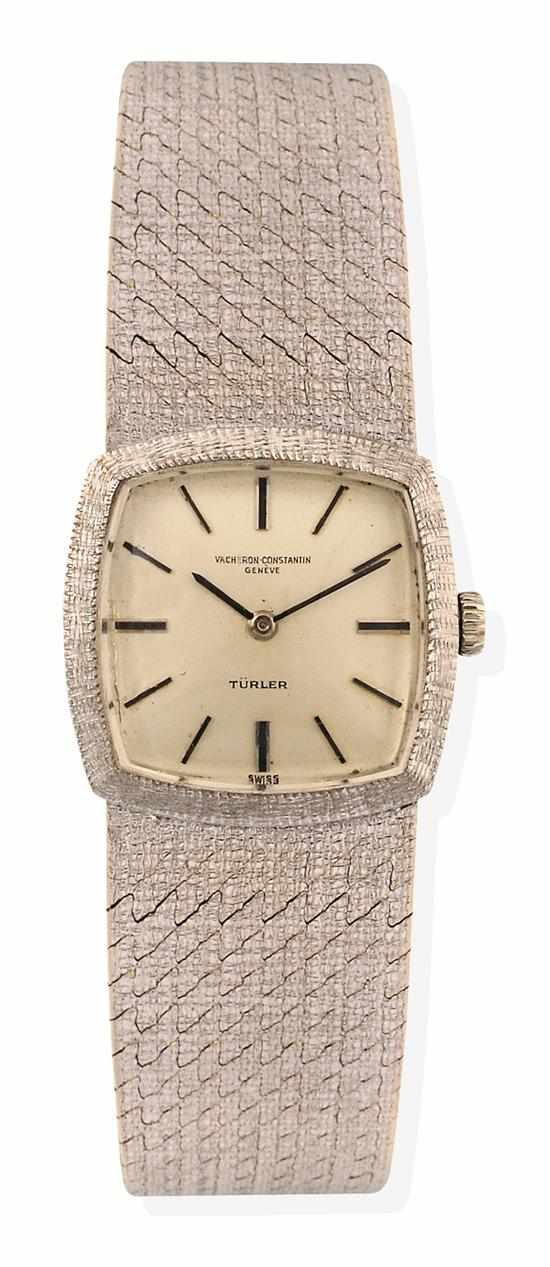 A LADIES VACHERON CONSTANTIN WRISTWATCH Manual wind movement square off