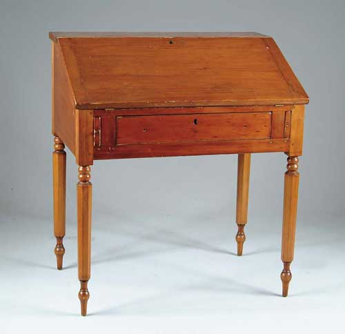 COUNTRY DROP FRONT SCHOOL MASTERS DESK Drop front slant lid