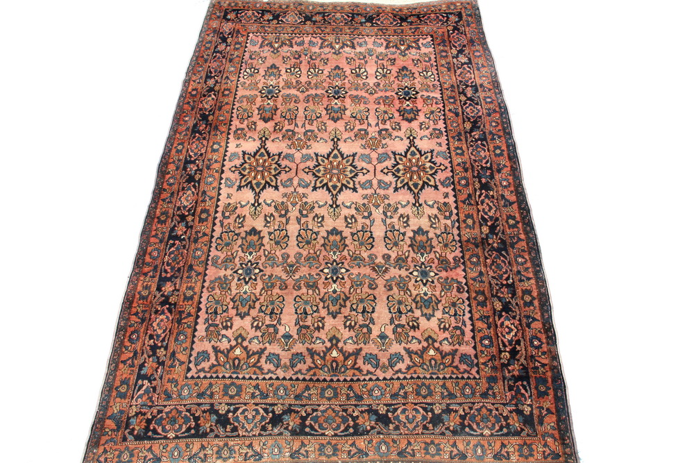 LILLIHAN CARPET 7 2 x 11 1 2 Northwest Persia