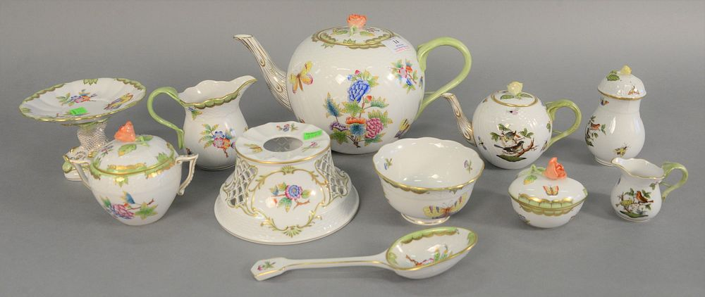 Group of eleven Herend Queen Victoria Green tableware to include