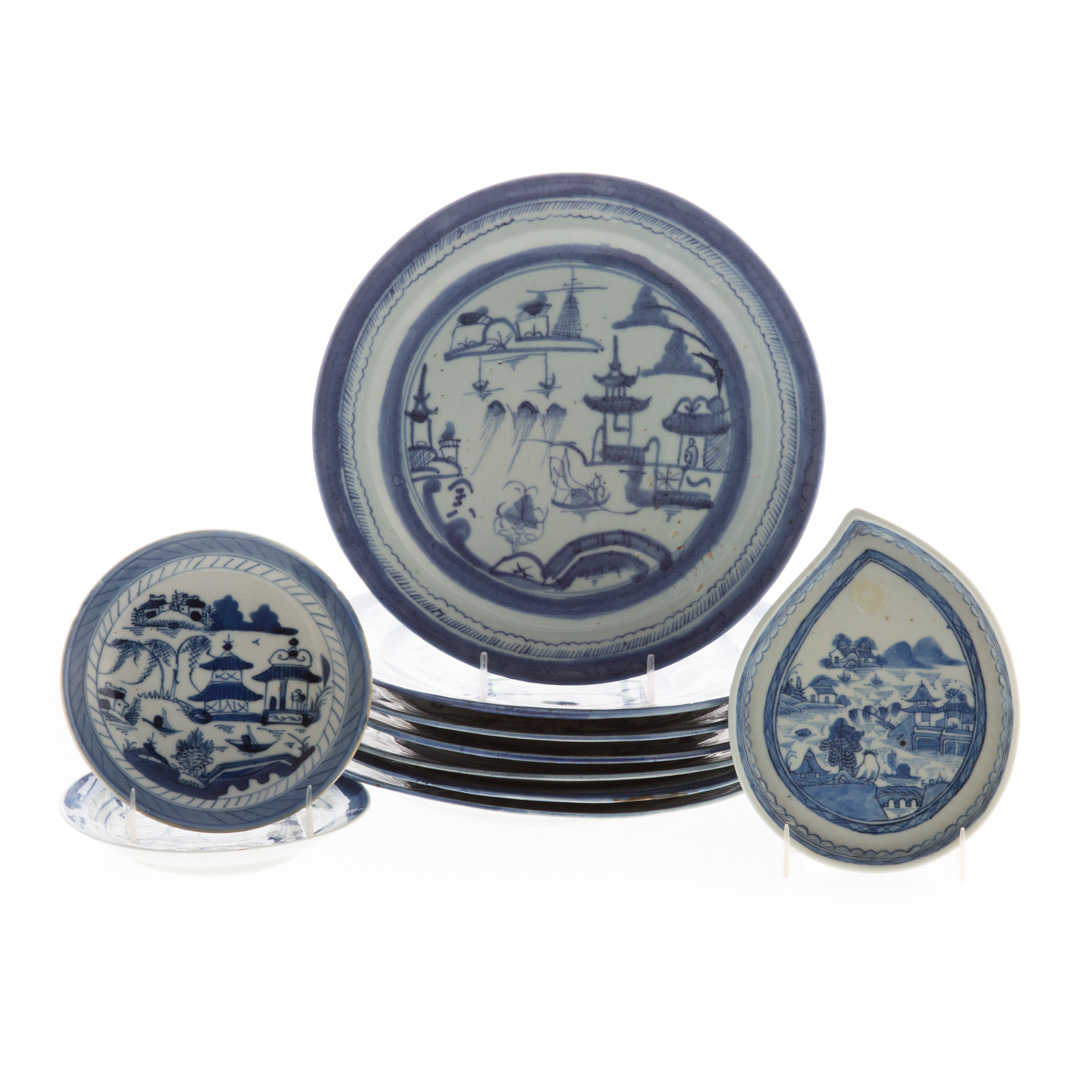 Ten Chinese Export Canton table articles including 7 dinner plates