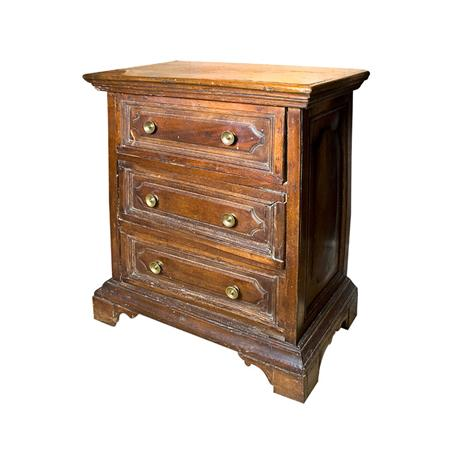 Italian Walnut Chest of Drawers Estimate 1 200 1 800