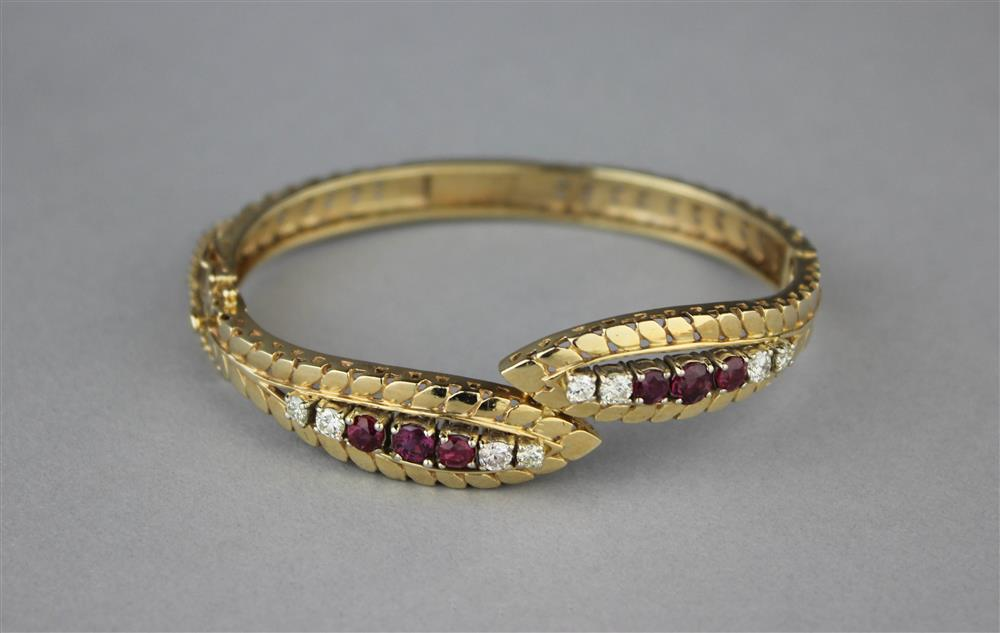 14K GOLD HINGED BANGLE BRACELET SET WITH RUBIES AND DIAMONDS