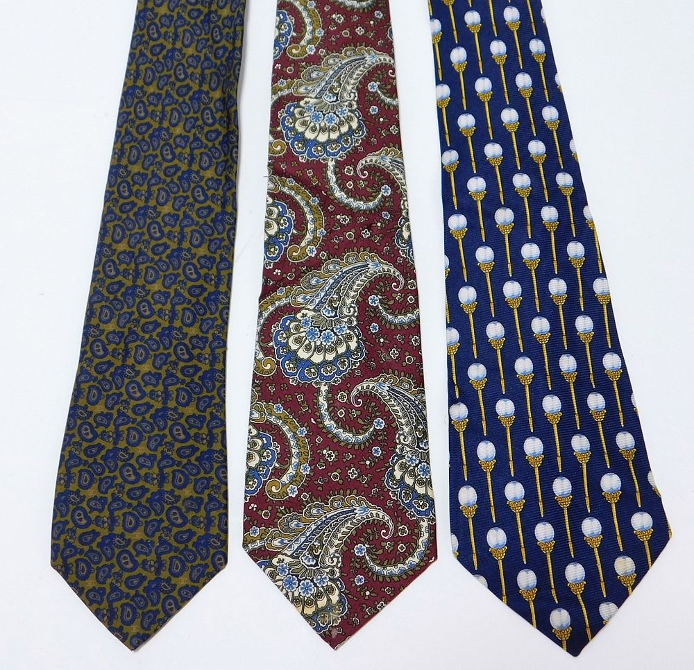 3PC Chanel Assorted Silk Necktie Group Italy Includes a navy