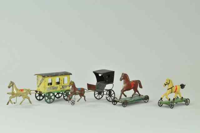 GROUPING OF EARLY AMERICAN TIN TOYS Hand painted lot includes
