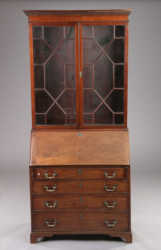 ENGLISH GEORGIAN MAHOGANY SECRETARY BOOKCASE 18th century In two parts