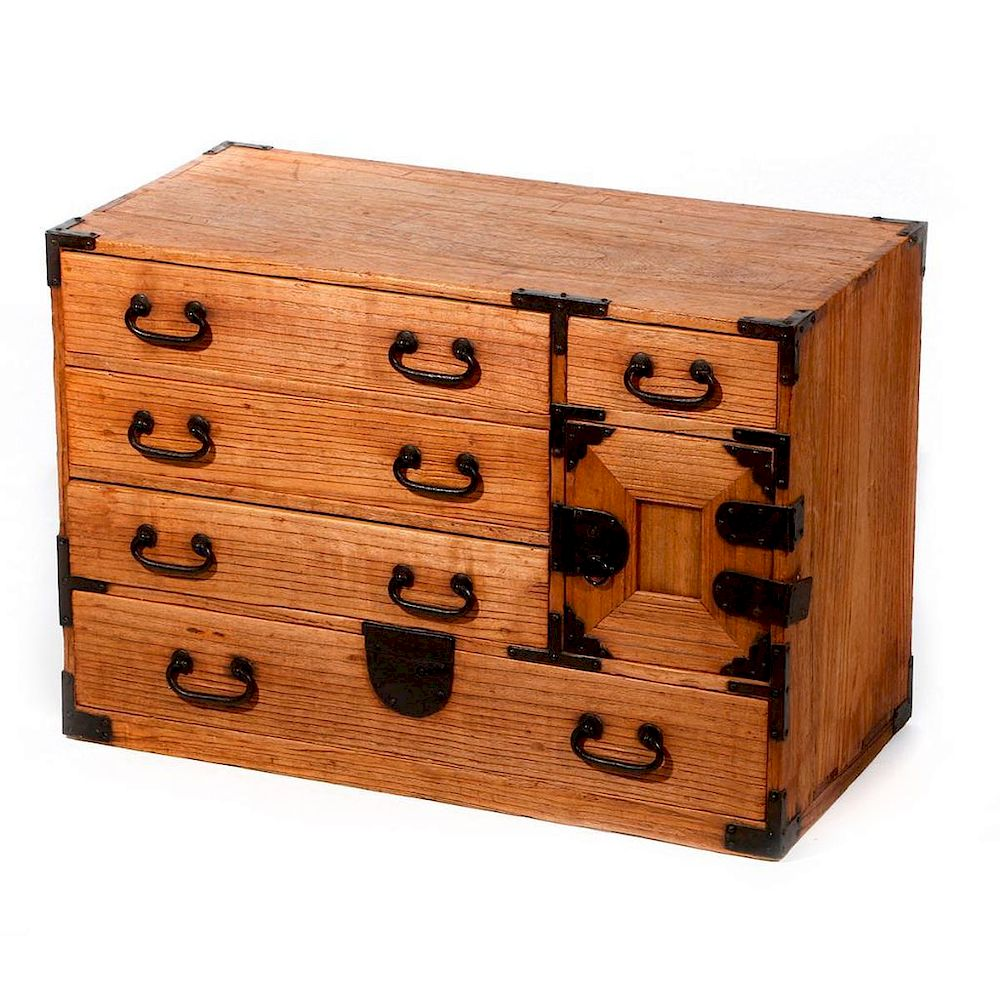 Japanese Tansu A small sized Japanese Tansu measuring 16 1