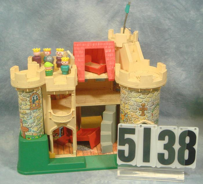Fisher Price Castle with rare pink dragon good condition Estimate