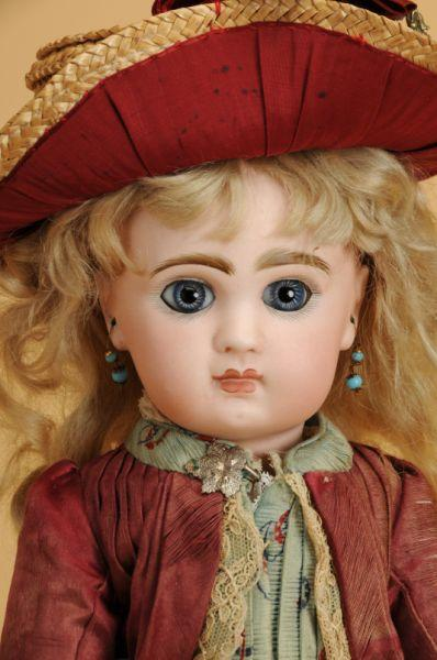 Tete Jumeau Bebe with Original Couture Outfit France ca 1885
