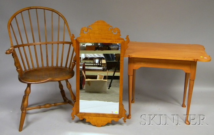 D R Dimes Chippendale style Tiger Maple Mirror a Hagerty