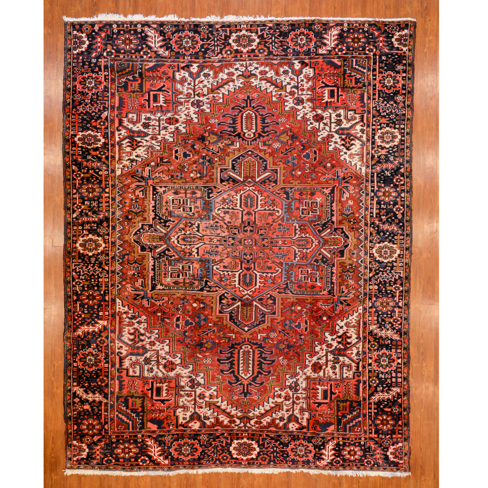 HERIZ RUG PERSIA 9 1 X 11 7 20th century