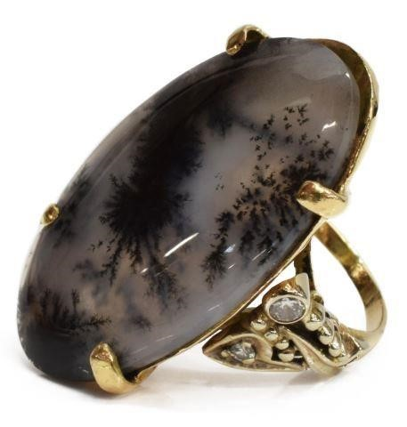 Estate 14kt yellow gold ring central dendritic agate diamond set