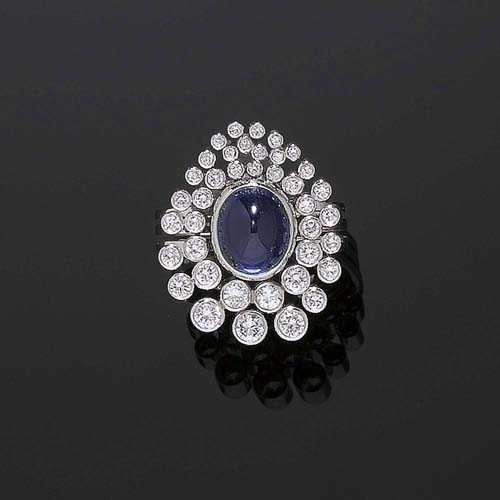 SAPPHIRE AND BRILLIANT CUT DIAMOND RING White gold 750 Elegant