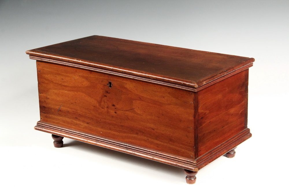 MINIATURE HOPE CHEST Child s Size Dowry Chest early 19th