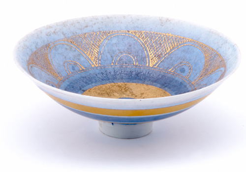 MARY RICH Flaring footed porcelain bowl with cobalt and gold