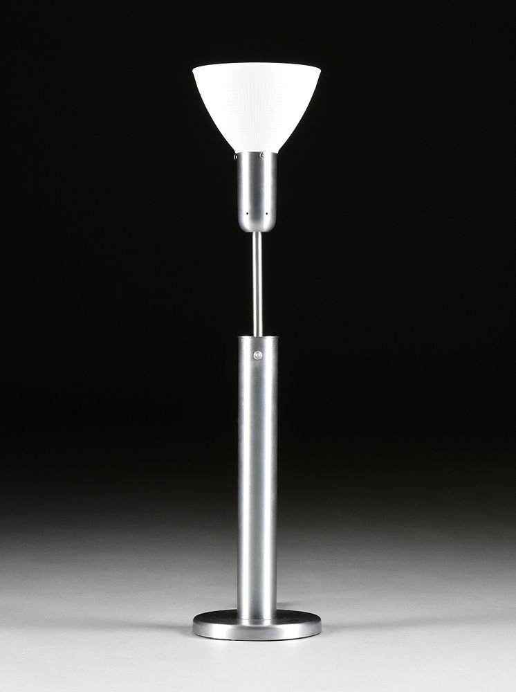 A VINTAGE MODERN SATIN NICKEL TABLE LAMP BY WALTER VON