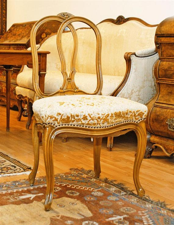 SET OF 4 BREZELSTUHL CHAIRS late Louis XV Switzerland 18th