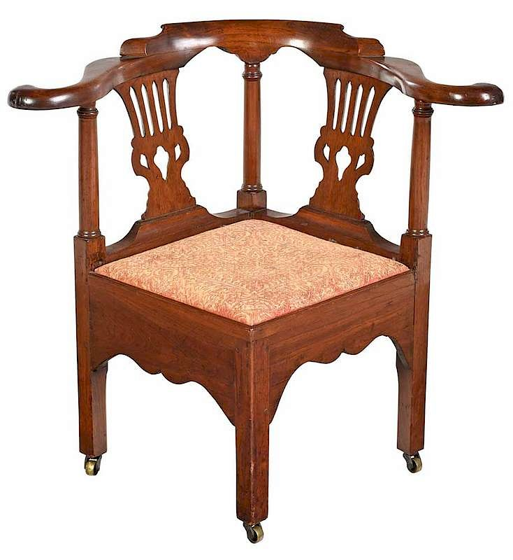 American Chippendale Walnut Corner Chair 18th century pierced splat and