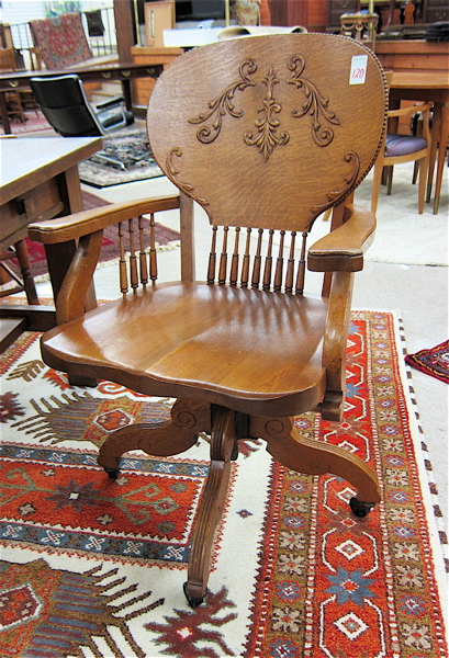 ANTIQUE OAK DESK CHAIR American c 1895 a swivel armchair