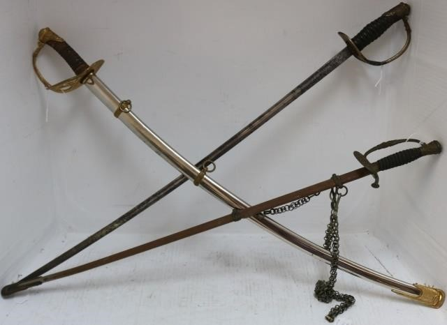 TWO 19TH AND 20TH AMERICAN CENTURY OFFICER SSWORDS ONE WITH