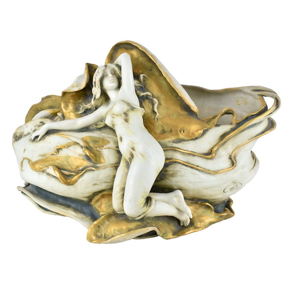 Turn Teplitz Amphora Figural Porcelain Centerpiece Riessner Stellmacher Kessel Turn