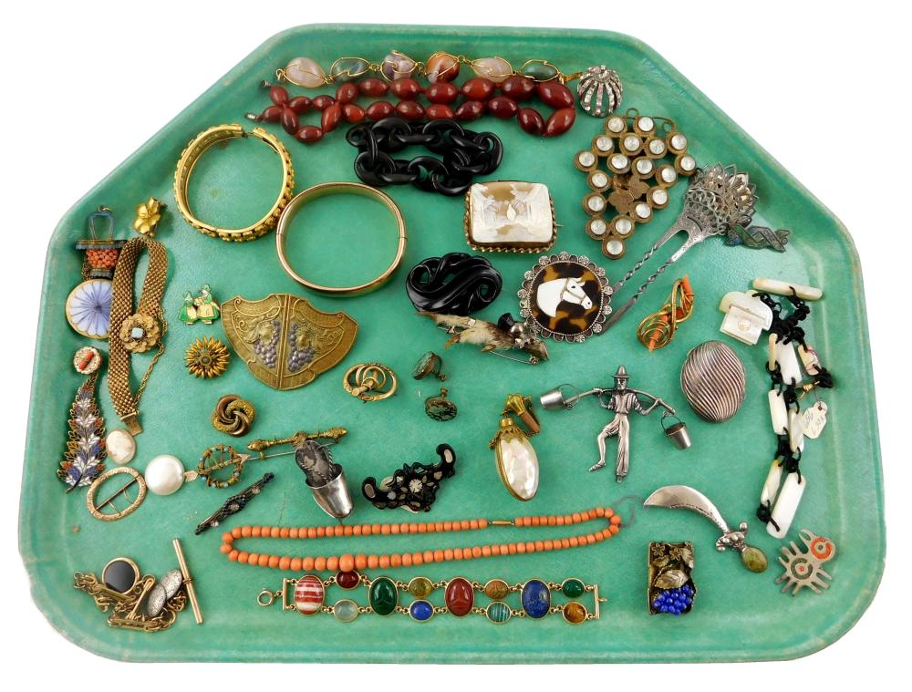 COSTUME JEWELRY Tiffany Co Mexican silver etc 40 pieces of