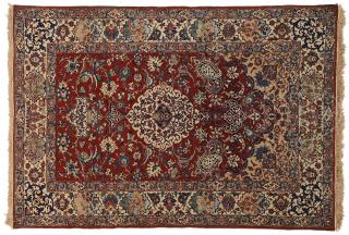 RARE AND FINE ISFAHAN PRAYER RUG SOUTH CENTRAL PERSIA RARE
