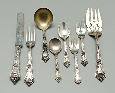 Reed amp Barton sterling flatware Intaglio pattern 70 pieces quot