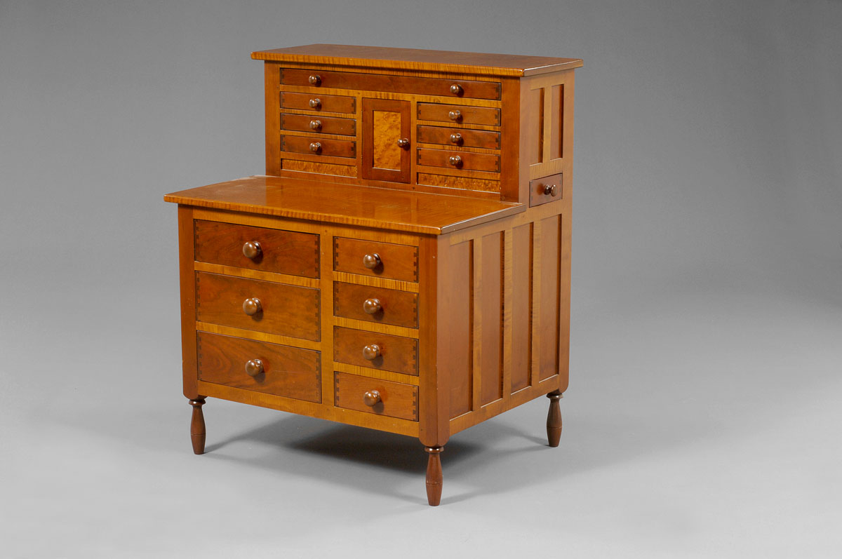 HAND CRAFTED quot SHAKER STYLE quot SEWING CABINET The upper