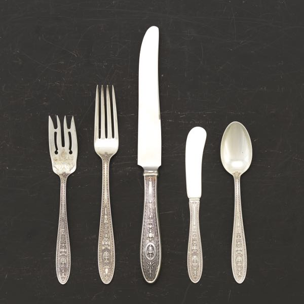 INTERNATIONAL STERLING SILVER SERVICE WEDGWOOD PATTERN Total 55 pieces in
