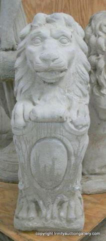 Solid Concrete Lion Presenting a Shield 1 Solid concrete form