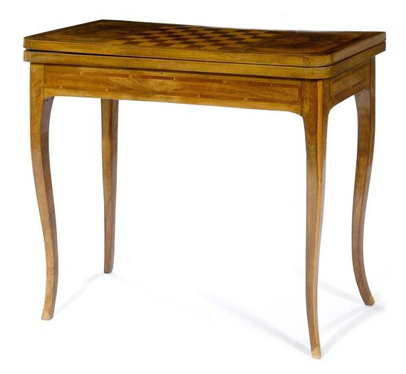 GAMES TABLE Transition Switzerland Walnut burlwood and partly dyed fruitwood
