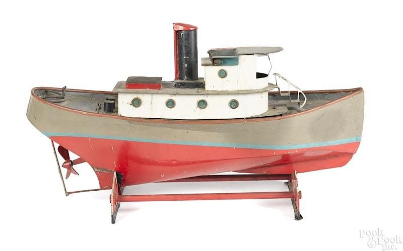 Live steam painted steel tug boat Live steam painted steel