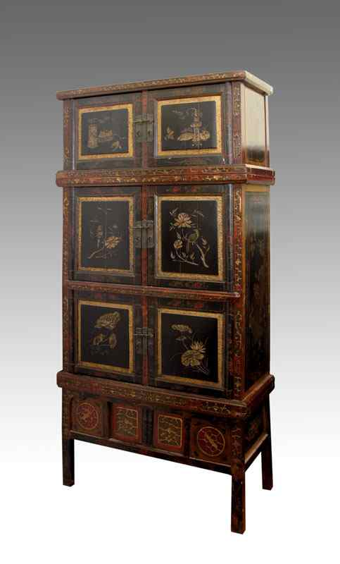 7 FT TALL CARVED AND PAINTED CHINESE WEDDING CABINET Upper