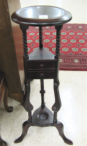 PAIR OF MAHOGANY PLANT STANDS each with circular dish top