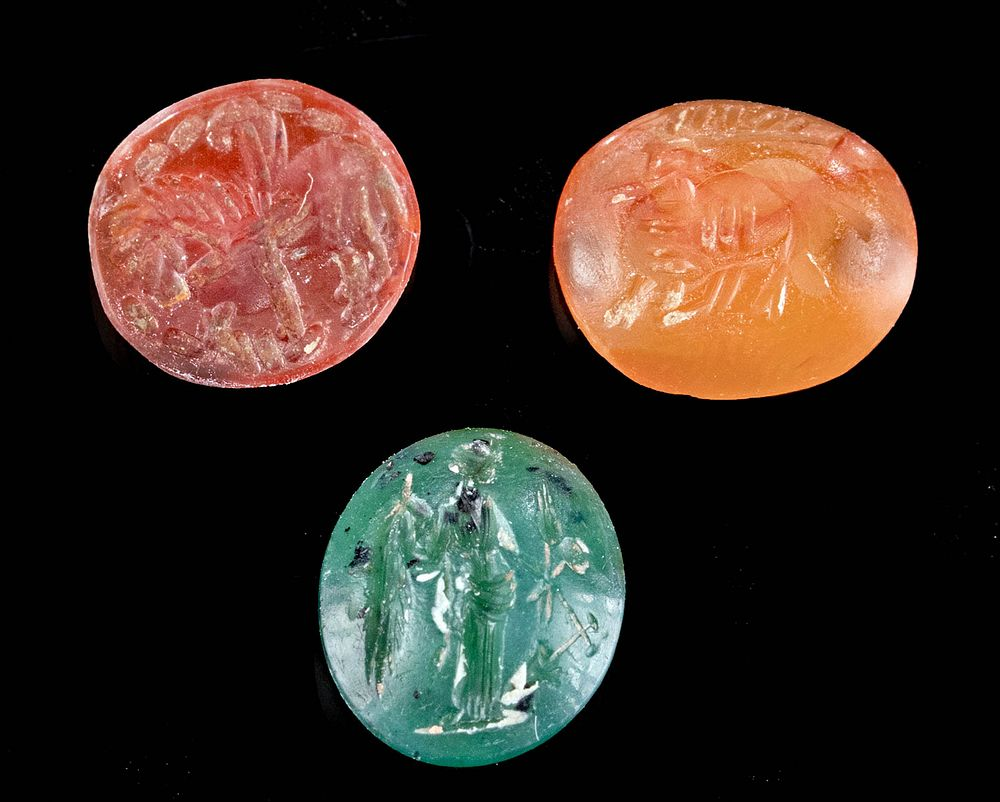 3 Roman Carnelian and Green Agate Intaglios Rome Imperial Period
