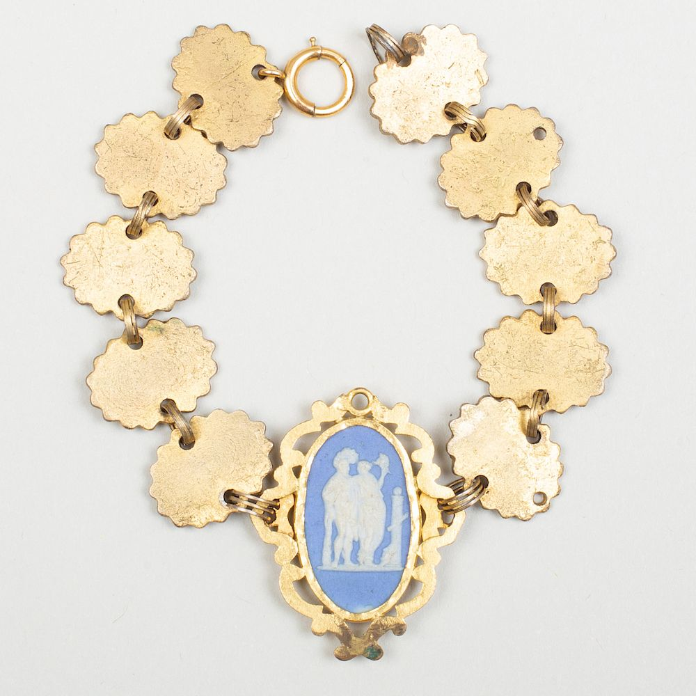 Wedgwood Blue and White Jasperware Oval Doublet Mounted in Gilt