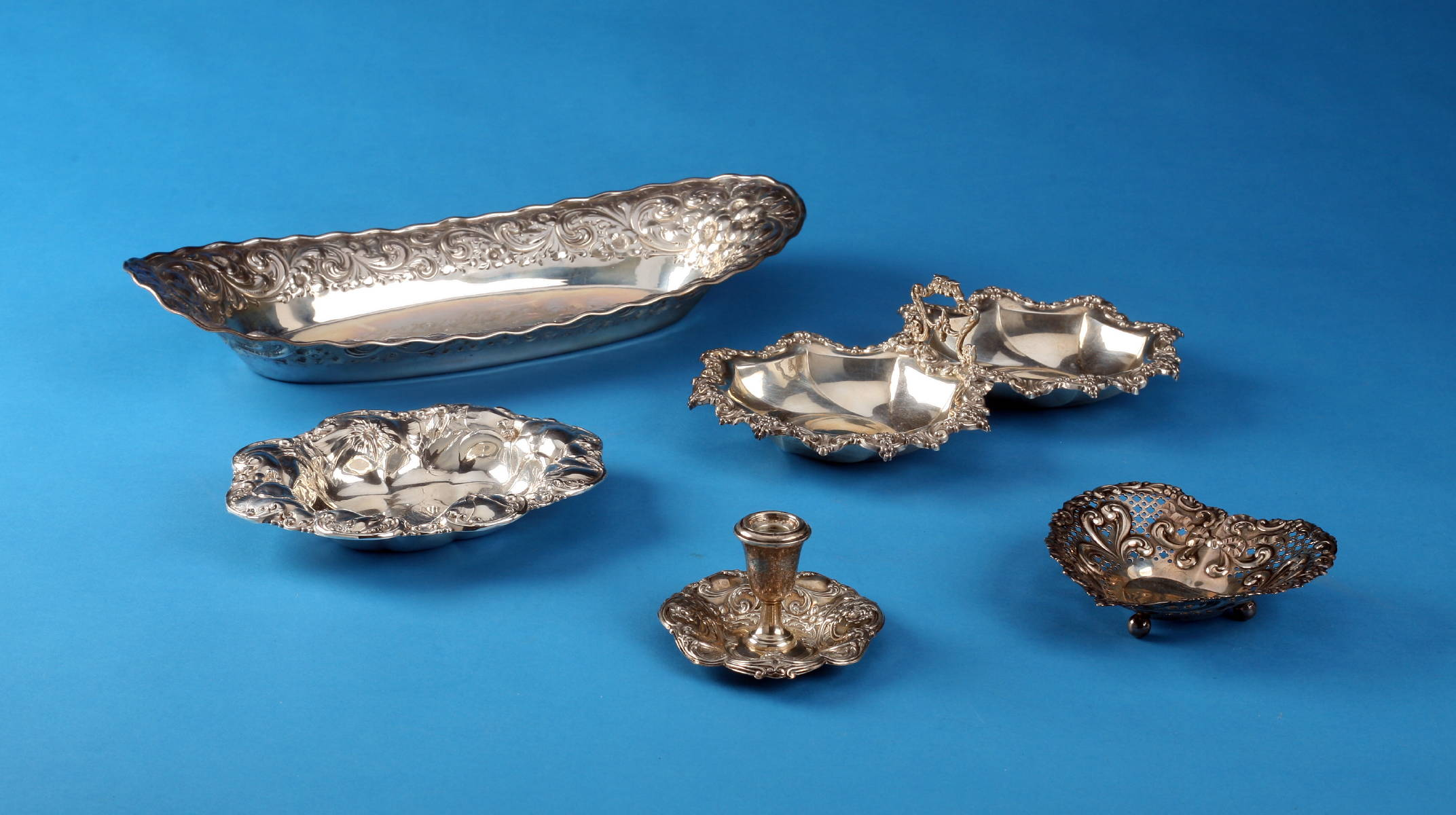 FIVE AMERICAN SILVER WARES VARIOUS MAKERS LATE NINETEENTH MID TWENTIETH