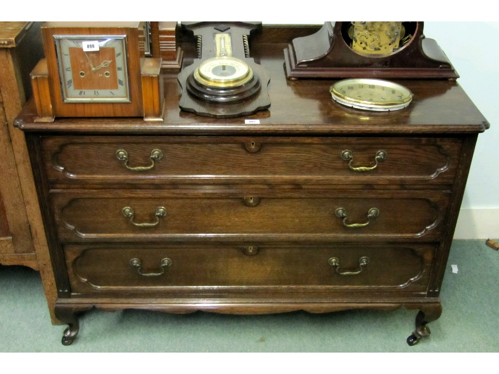 Oak three washstand