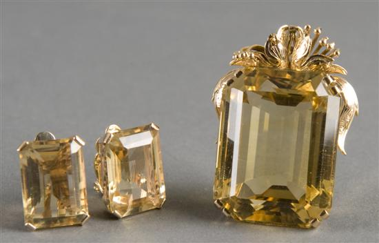 Large citrine pin pendant with gold floral setting and matchng