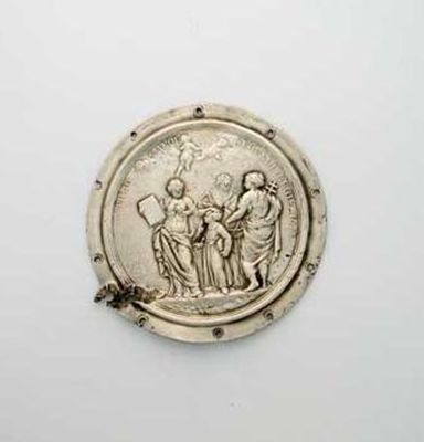 A Christ s Hospital School of mathematics badge damaged 3