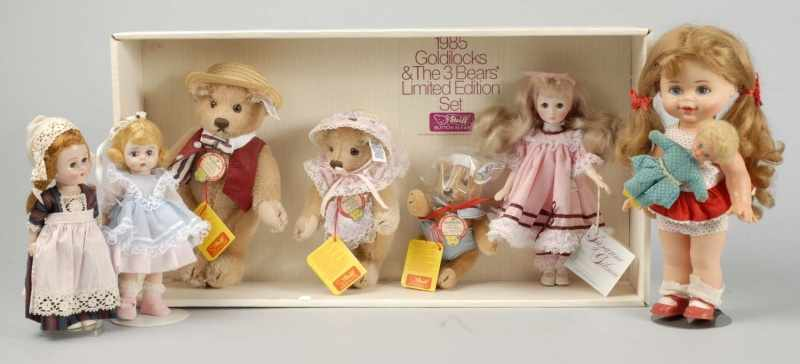 Lot of Collectible Dolls Description 1985 Steiff Suzanne Gibson set