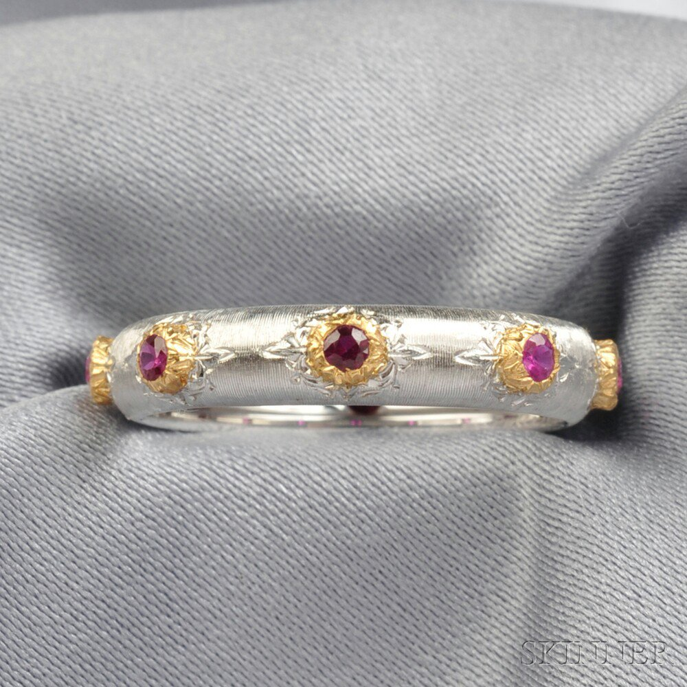 18kt White Gold and Ruby Band Buccellati set with circular