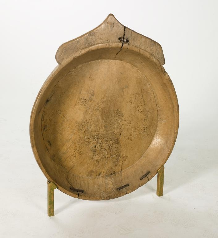 TREEN LARGE SYCAMORE BOWL 18th 19th CENTURY possibly a dairy