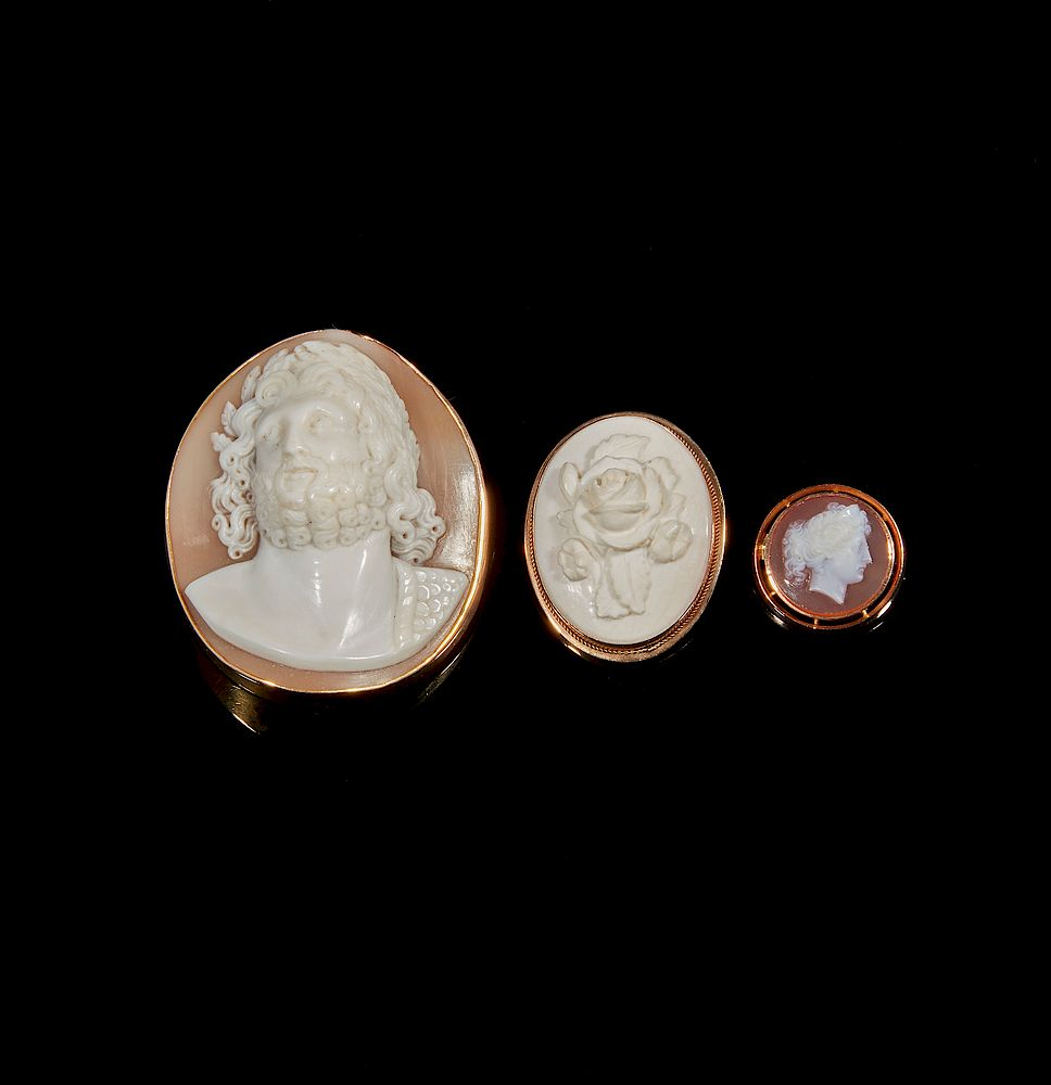 Three Cameo Brooches Lot of three cameo brooches comprising a