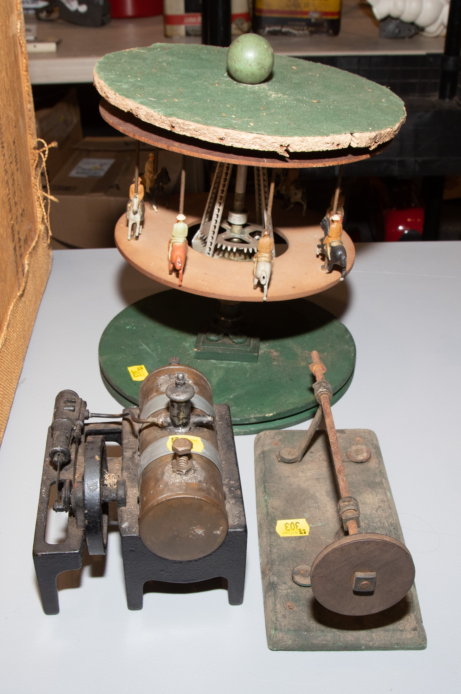 VERTICAL STEAM ENGINE WITH STEAM DRIVEN CAROUSEL Steam engine circa