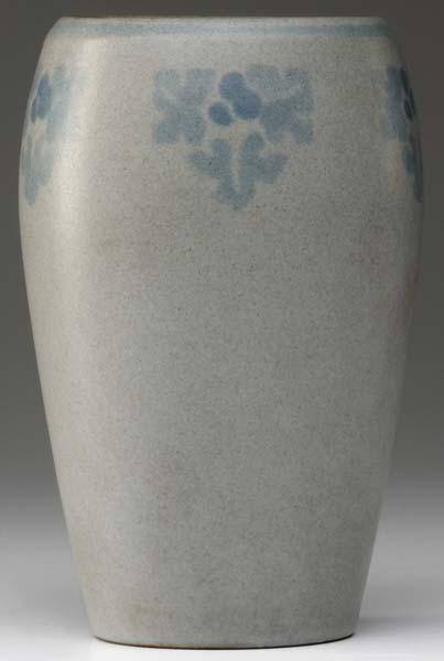 MARBLEHEAD Ovoid vase decorated with berry and leaf design on