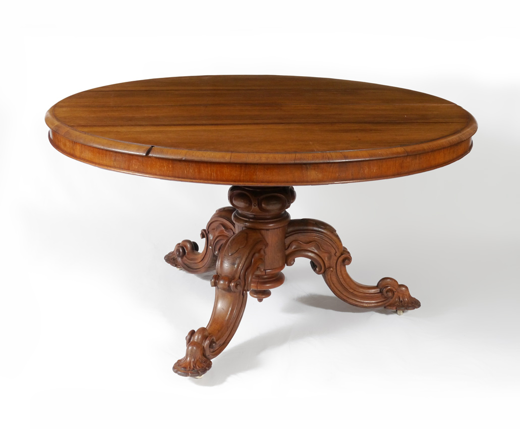 EARLY VICTORIAN ROSEWOOD LOO GAMING TABLE Large rosewood tilt top