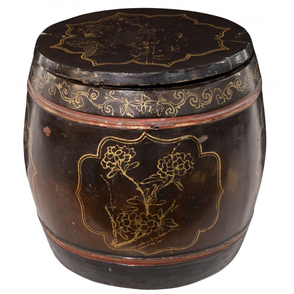CHINESE LACQUERED AND PAINTED WOOD GARDEN STOOLBarrel having finish covering