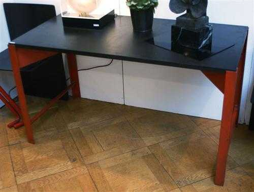 KINZEL GEORGES 1916 2000 TABLE Swiss circa 1960 70 Red